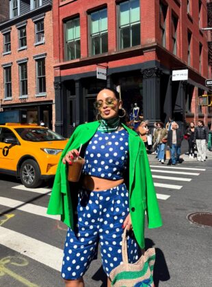 looks com poá coloridos