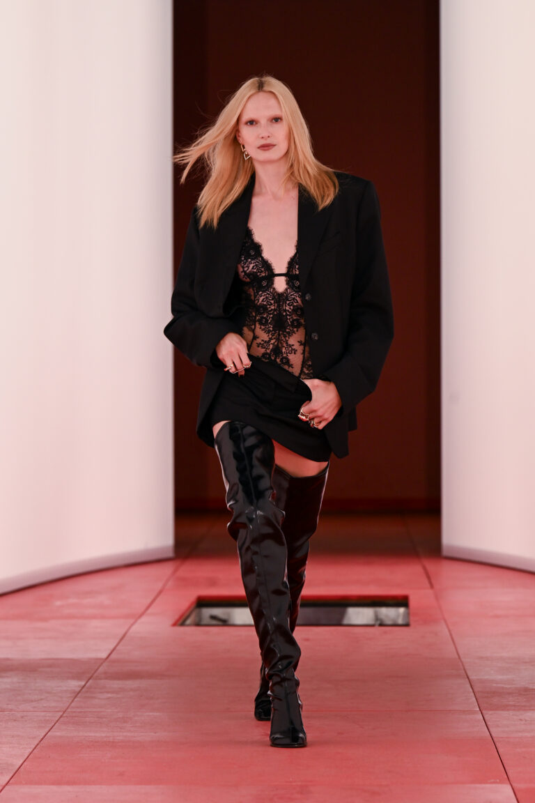 LFW: H&M, inverno 2025 LFW: H&M, inverno 2025