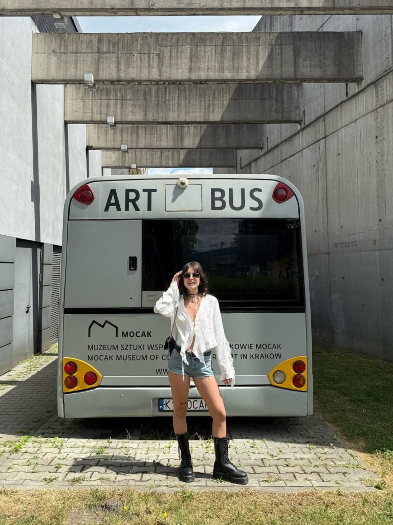 looks com coturno para usar nos festivais de música e mais