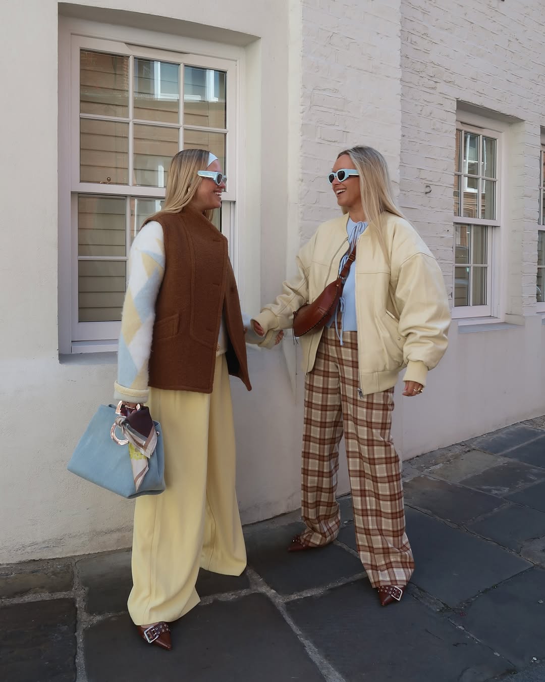 cores que combinam com amarelo manteiga