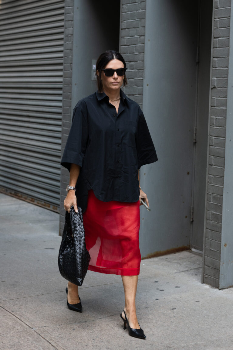 os looks do street style da nyfw vão inspirar seus looks de trabalho