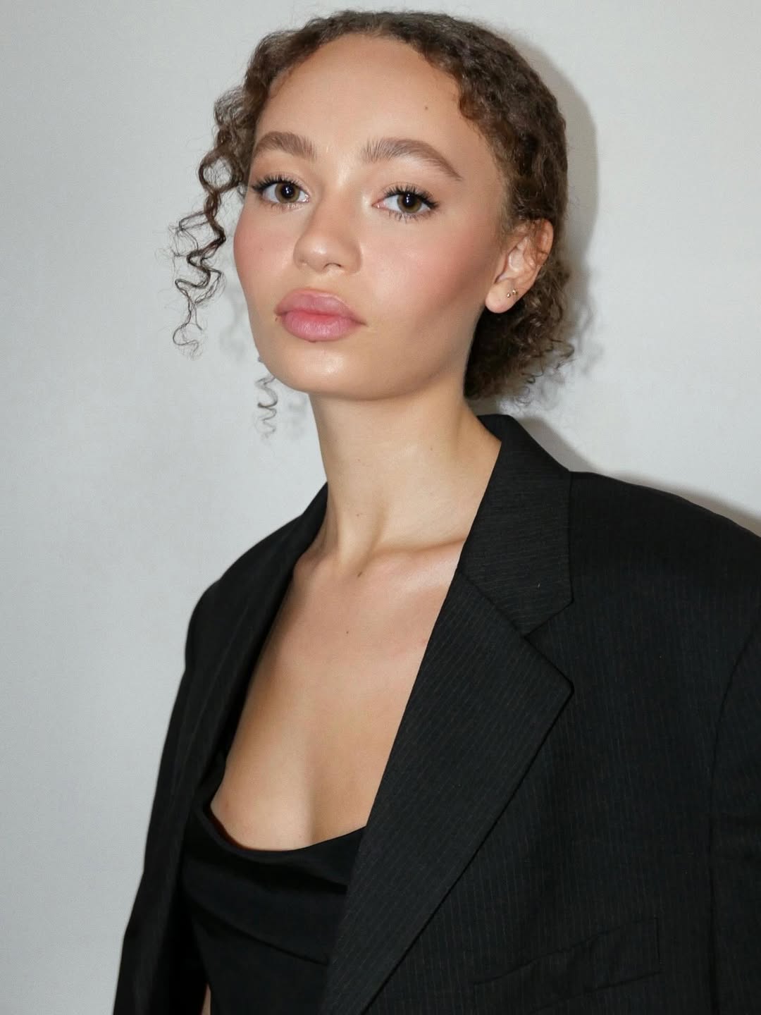 penteados fáceis para cabelos cacheados