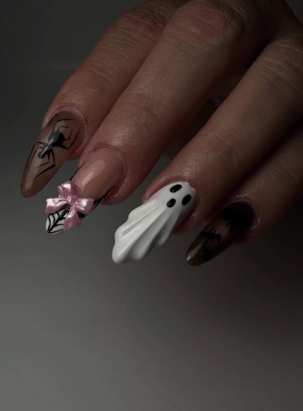 12 nail arts de Halloween para entrar no clima da celebração