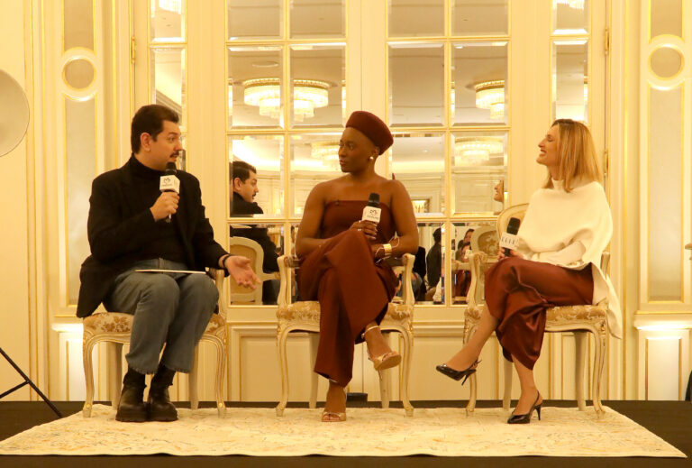 Natura Una leva a beleza brasileira ao Ritz Paris durante o ELLE Rendez-Vous BeautyTalkV2