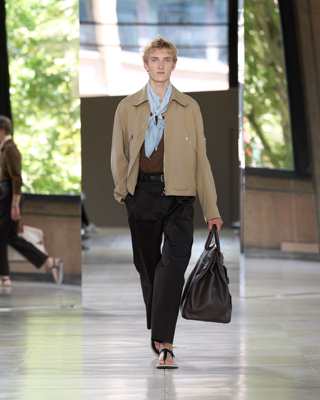 Véronique Nichanian deixa direção criativa das linhas masculinas da Hermès Hermès, verão 2026 masculino.