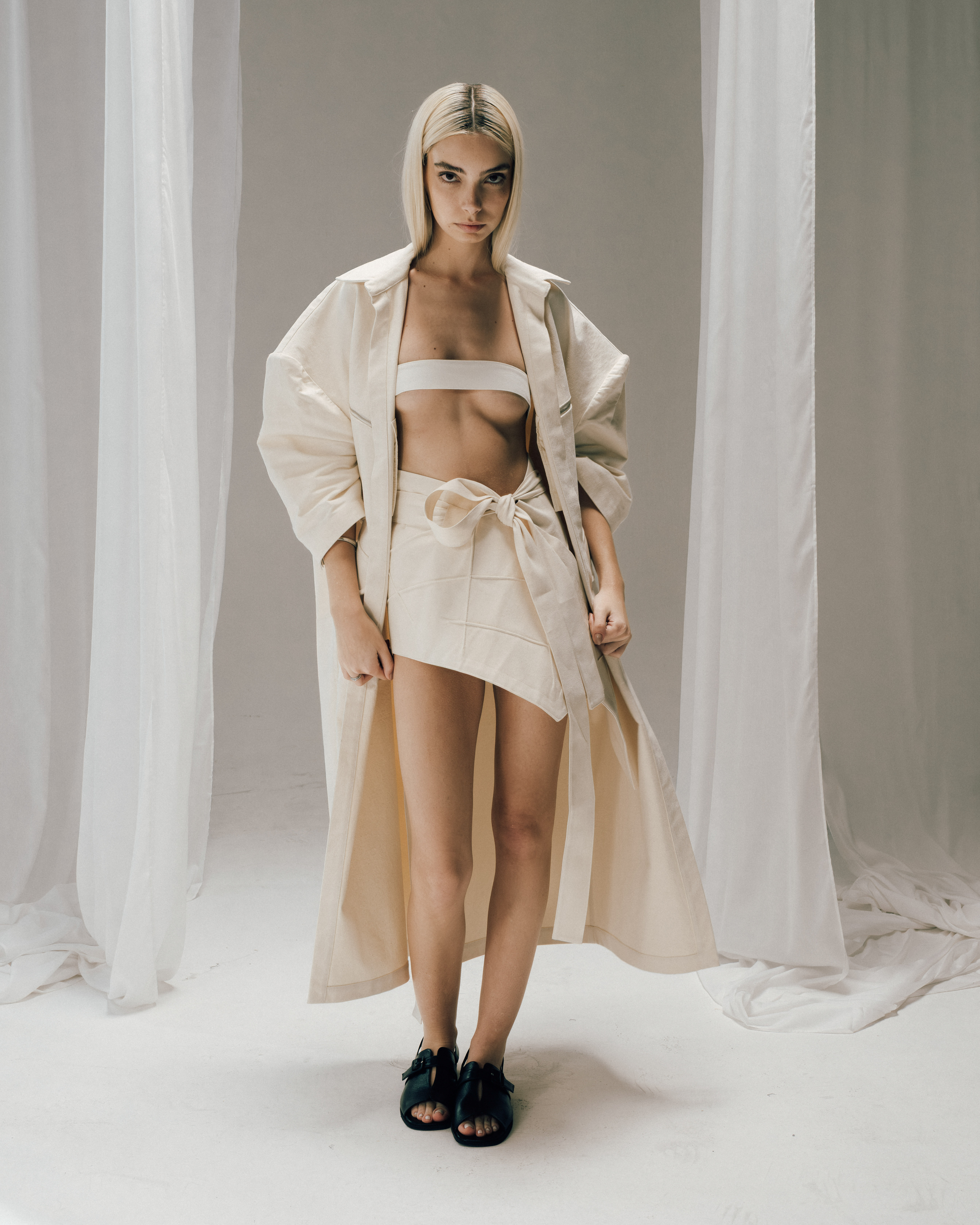 J.Boggo+ celebra 10 anos de moda com coleção e fashion film Coleção Oxímoro da J.Boggo+, de Jay Boggo