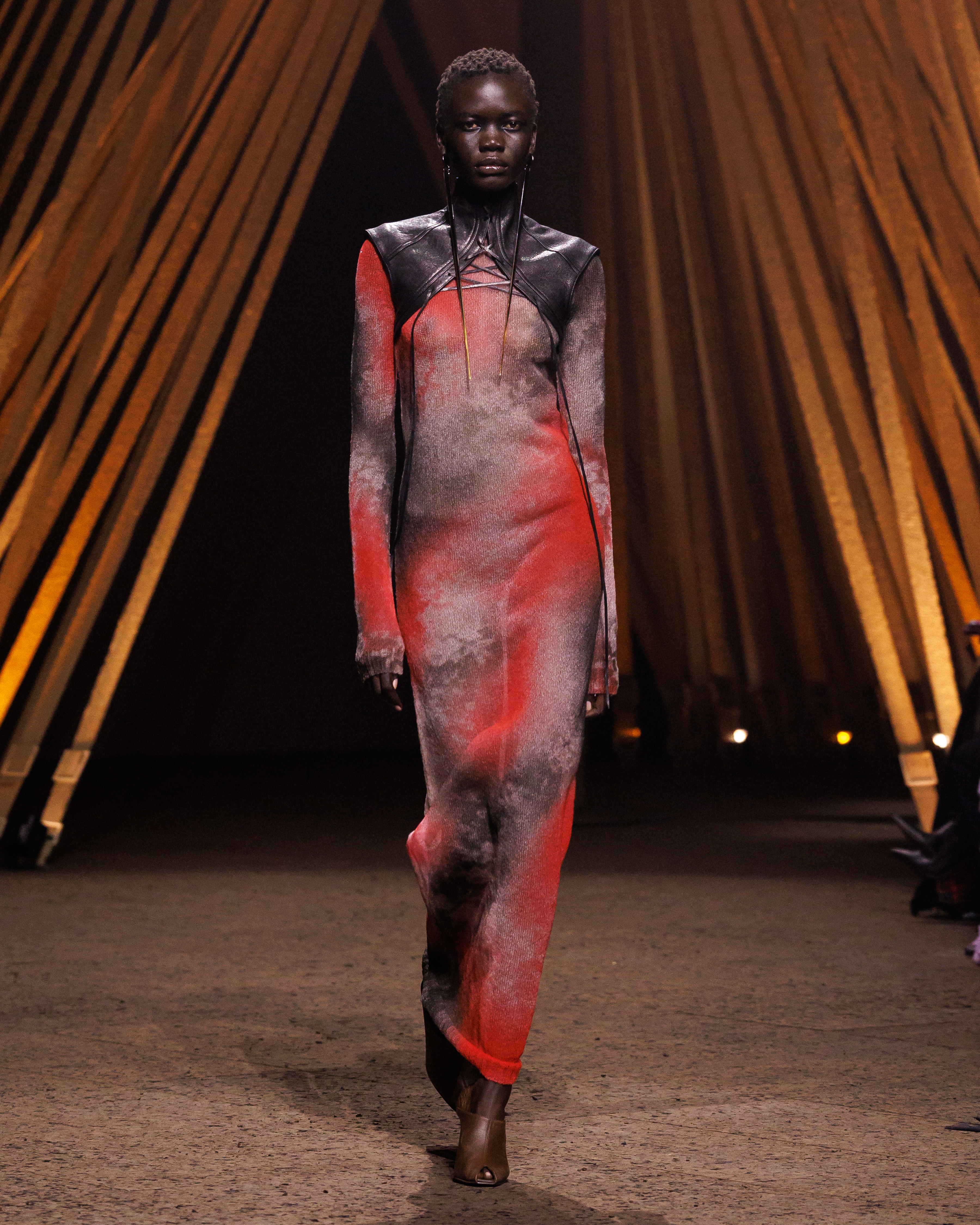 Alexander McQueen, verão 2026.