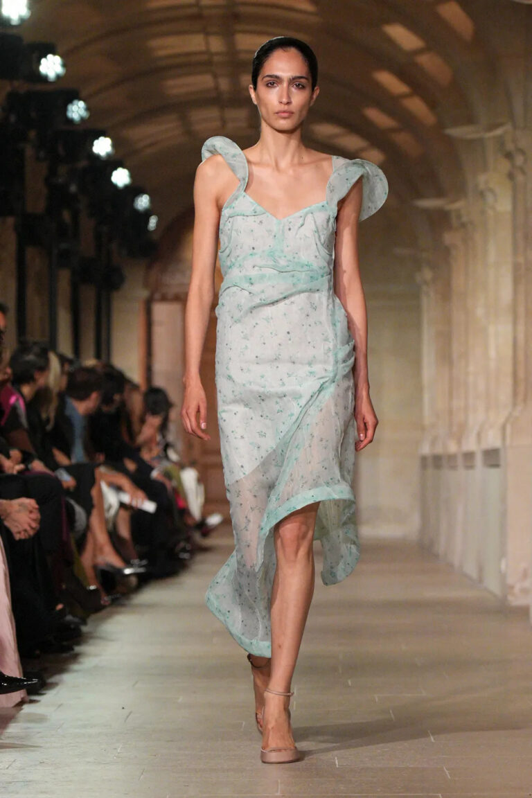 VictoriaBeckham SS26 VB17