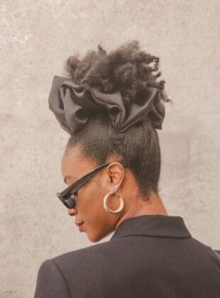 penteados fáceis para cabelos crespos