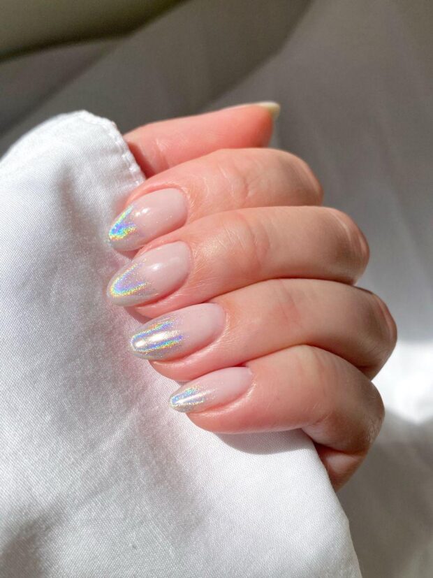 Alerta tendência: os esmaltes holográficos estão de volta! esmaltes holográficos