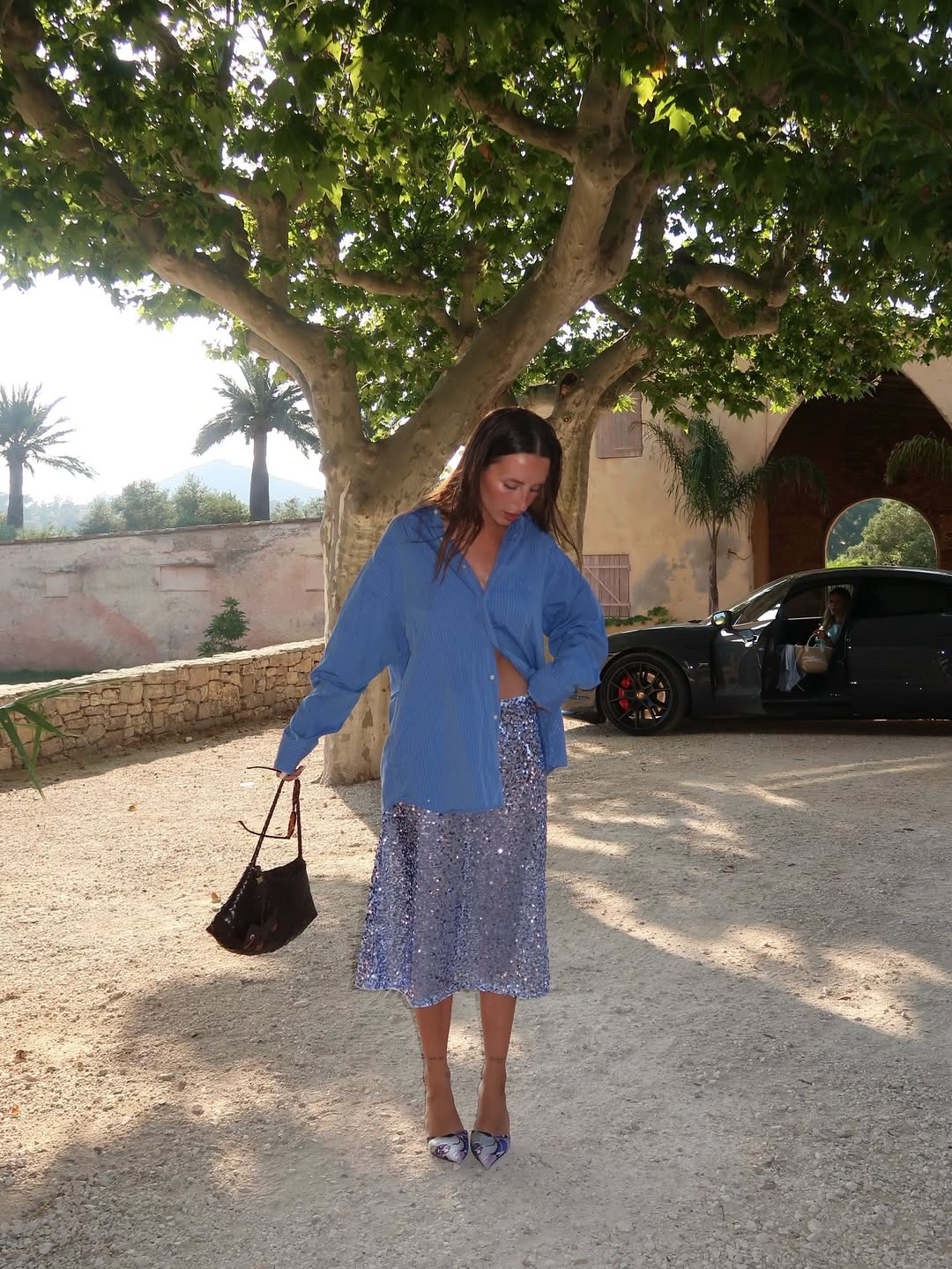 looks com saia de paetê