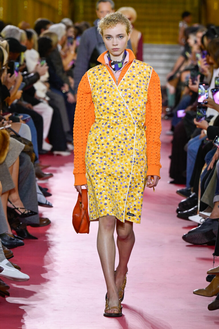Paris Fashion Week: Miu Miu, verão 2026