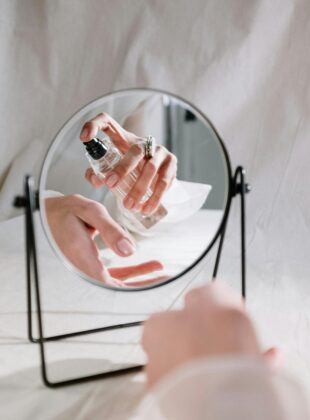 pexels cottonbro 4659792