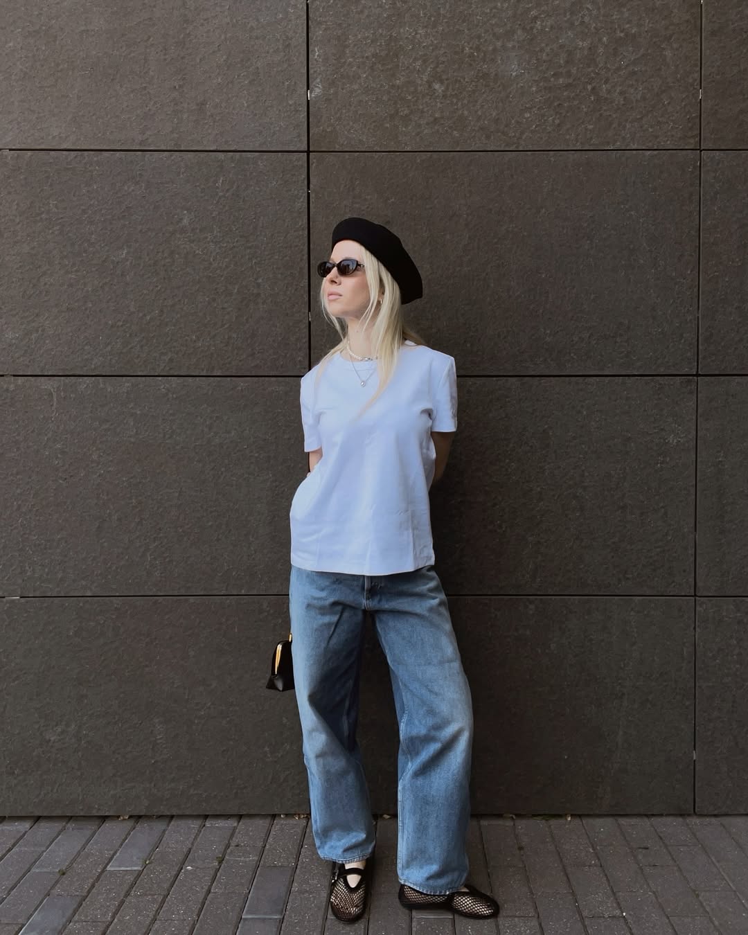 Chapéu de marinheiro: 7 looks para mergulhar na tendência chapéu de marinheiro