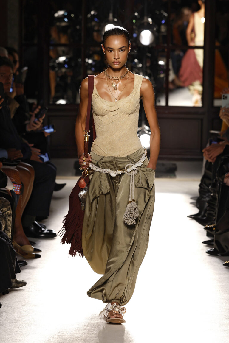 tendencias de verao 2026 BalmainGettyImages 2238625826