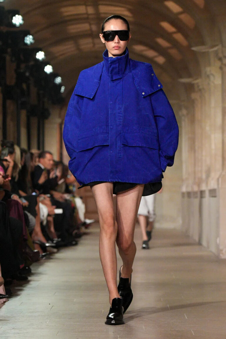 tendencias de verao 2026 VictoriaBeckham SS26 VB13