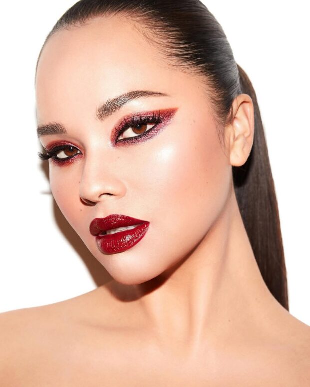 6 inspirações de maquiagem de gótica para reproduzir em casa maquiagem de gótica