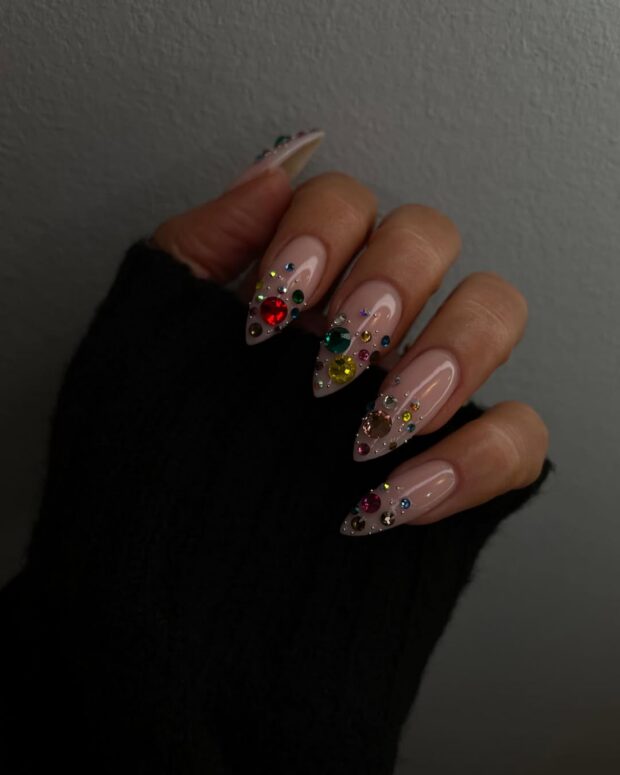 9 nail arts para o Réveillon para deixar no radar nail arts para o réveillon