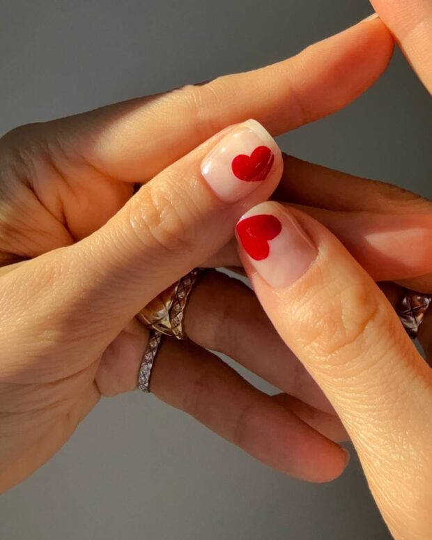 As unhas quadradas curtas estão mais em alta do que nunca unhas quadradas curtas