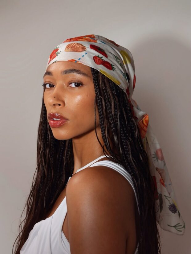 12 penteados com box braids para se inspirar nas festas de fim de ano penteados com box braids