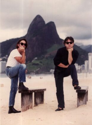 Amaury Veras e Frankie Mackey, tema do podcast Vítima da moda