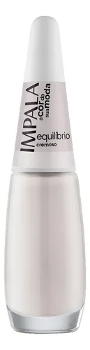 As unhas brancas e delicadas estão em alta – e nós te ajudamos a encontrar o esmalte perfeito unhas brancas e delicadas