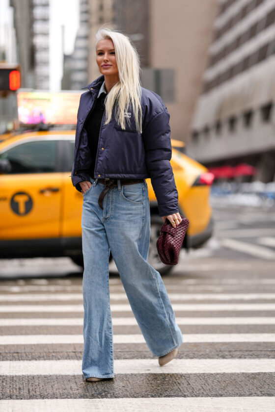 5 maneiras estilosas de incluir as jaquetas acolchoadas no office look jaquetas acolchoadas no office look