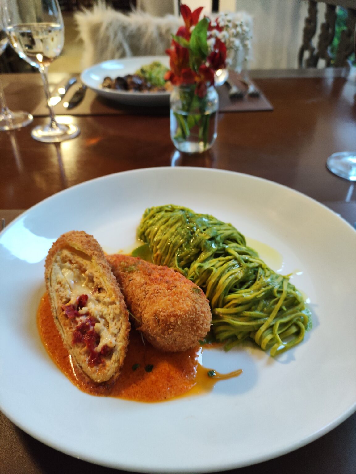 Menu executivo Locanda Sao Jose Supremo de frango com tagliatelle Credito Divulgacao