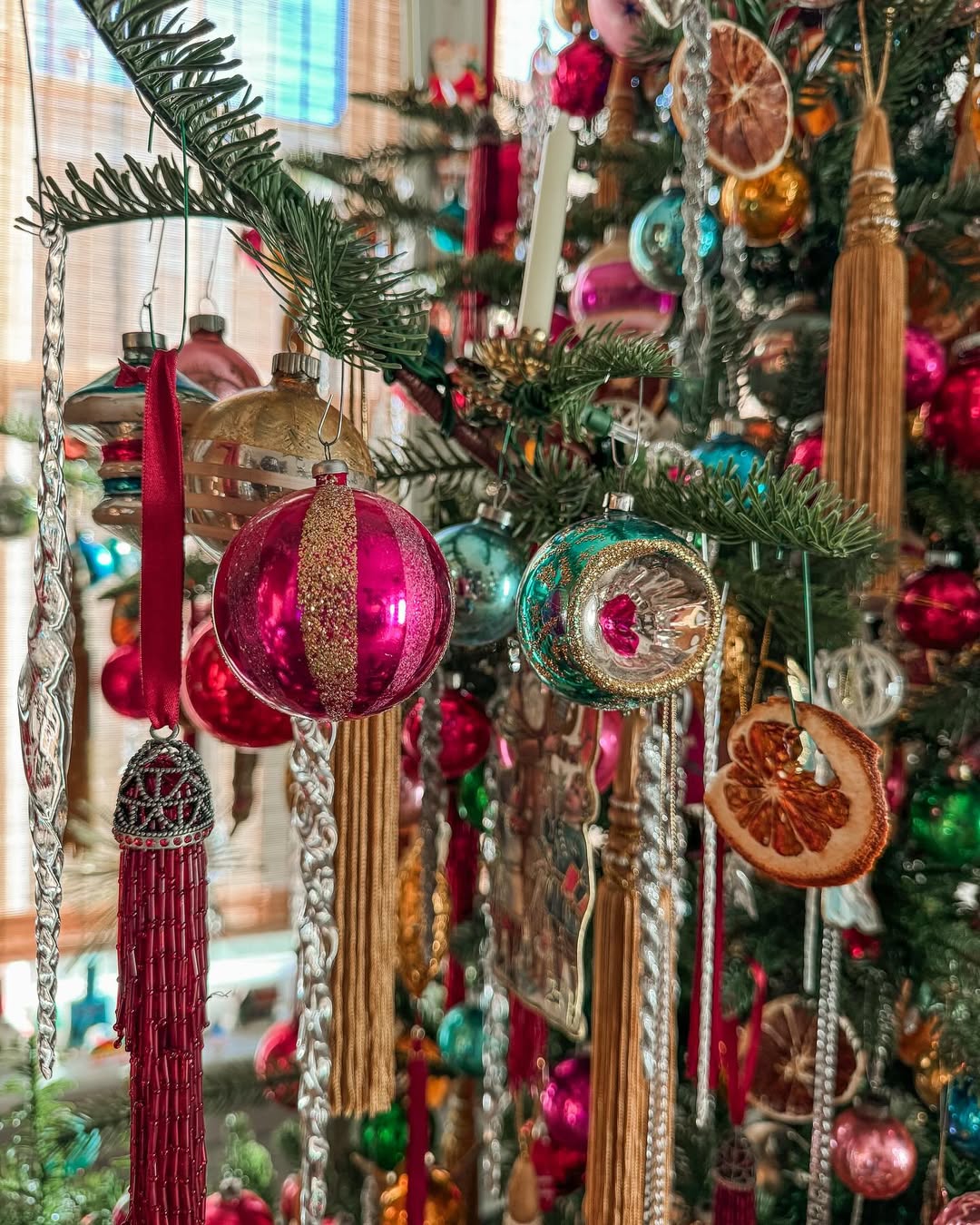 decoracao de natal SaveClip.App 464885768 18170190463310819 7669211950405332917 n