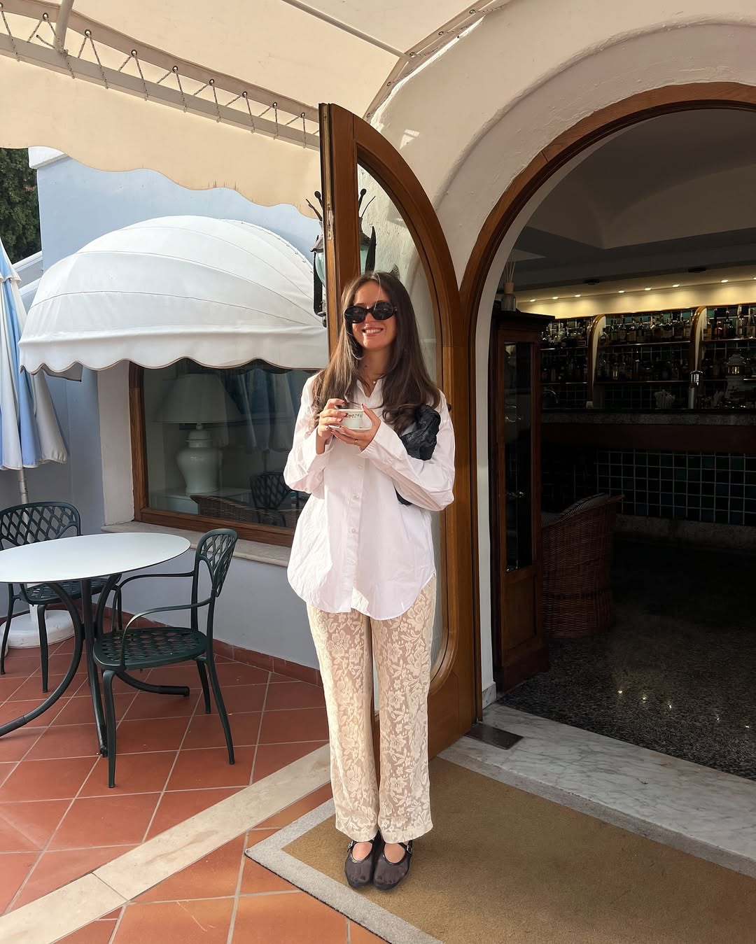 6 maneiras de usar camisa branca em produções zero óbvias looks com camisa branca