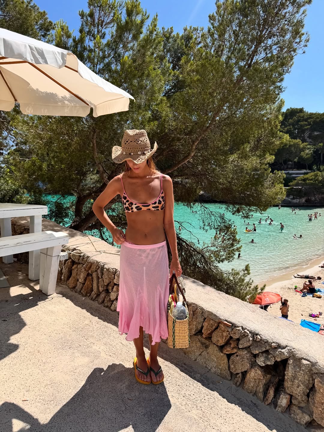 Pensando no look de praia? Selecionamos 7 combinações que toda fashion girl vai amar look de praia