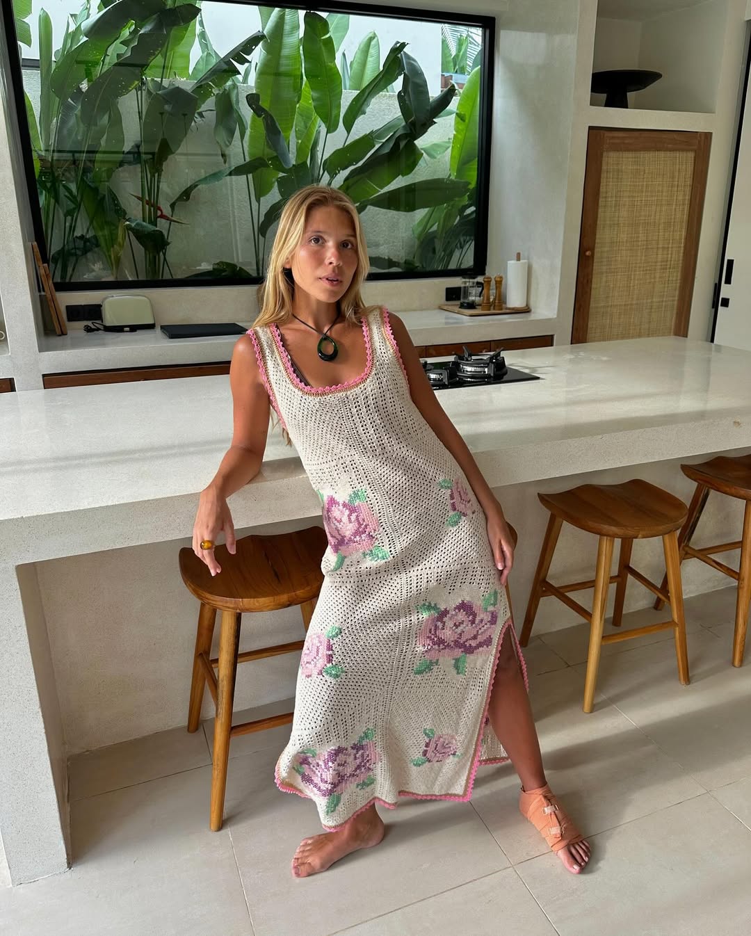 Com handmade em alta, os looks de crochê são aposta certa ritamontezuma looks de croche