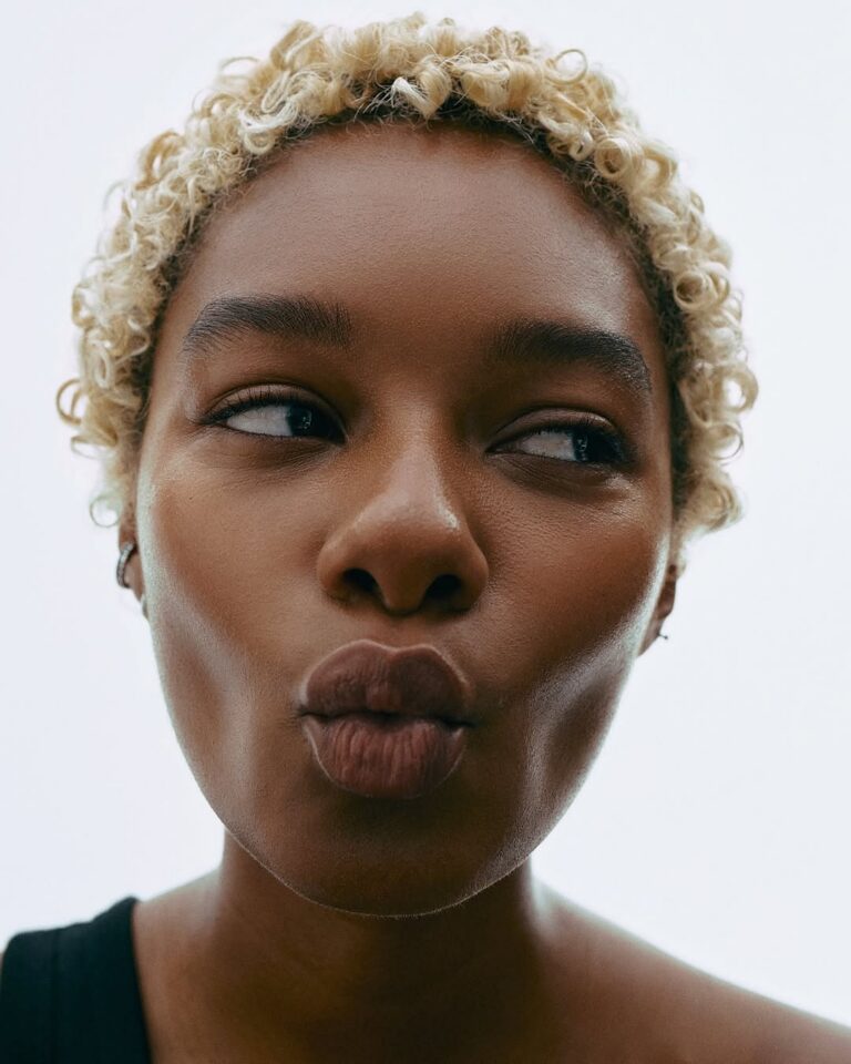 cortes de cabelo curtos para cacheadas e crespas