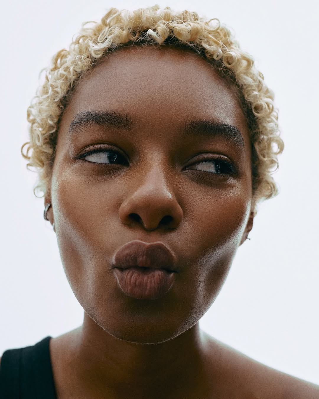 cortes de cabelo curtos para cacheadas e crespas