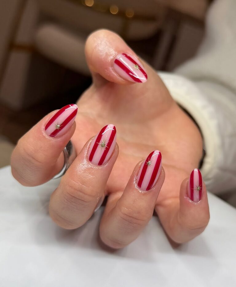 Unhas decoradas para o Natal: 7 opções para aderir à tendência unhas decoradas para o natal