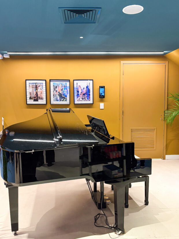 Influenciadora virtual Lu, da Magalu, escolhe Tintas Coral para decorar sua nova casa IMG 4527