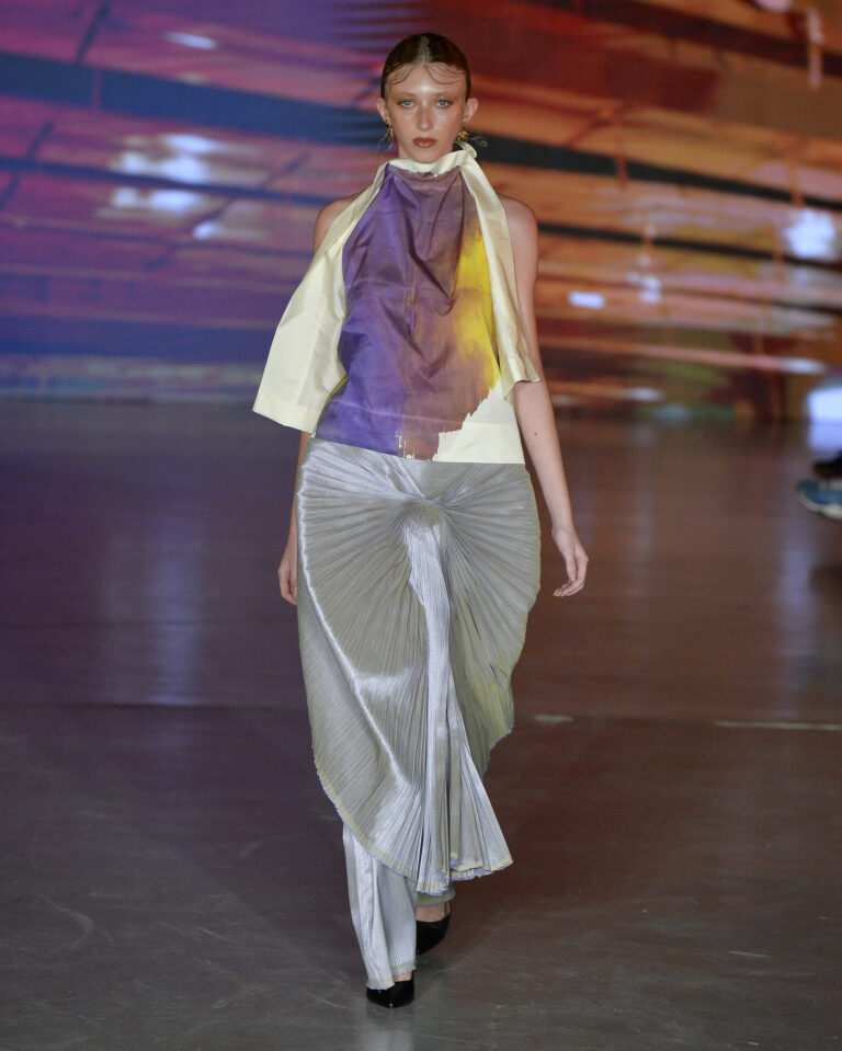 Casa de Criadores 57: NotEqual NotEqual