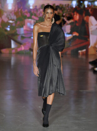 Casa de Criadores 57: NotEqual NotEqual