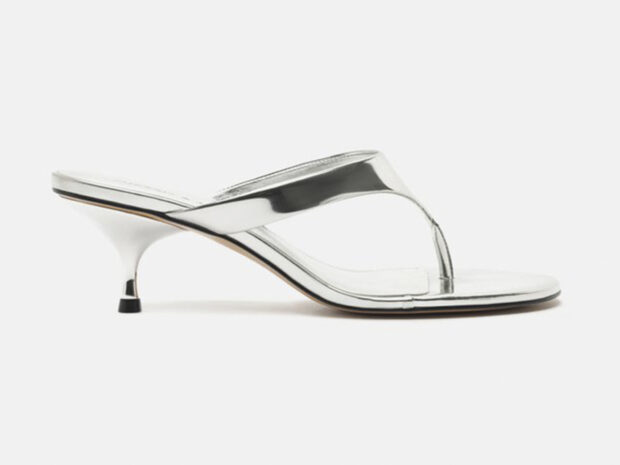 Sandalia de dedo dez 23 Arezzo