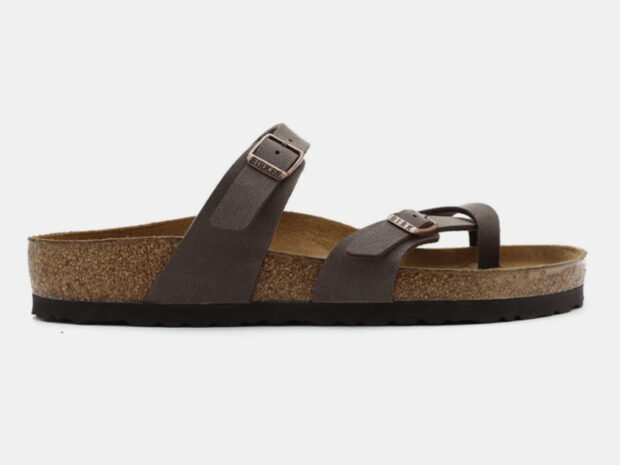 Sandália rasteira: 13 apostas certeiras para os dias quentes Sandalia rasteira dez 19 Birkenstock