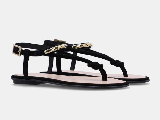 Sandália rasteira: 13 apostas certeiras para os dias quentes Sandalia rasteira dez 19 Luz da lua