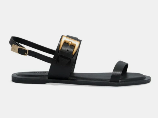 Sandália rasteira: 13 apostas certeiras para os dias quentes Sandalia rasteira dez 19 Santa Lolla