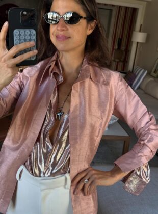 Talvez você devesse dar uma chance para os looks rosa champagne SaveClip.App 571645125 18538286134028115 7788757111319225239 n