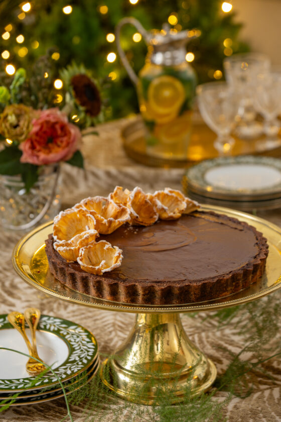 Torta de ganache de chocolate com compota de abacaxi Ghee Banqueteria Caca Bratke 2