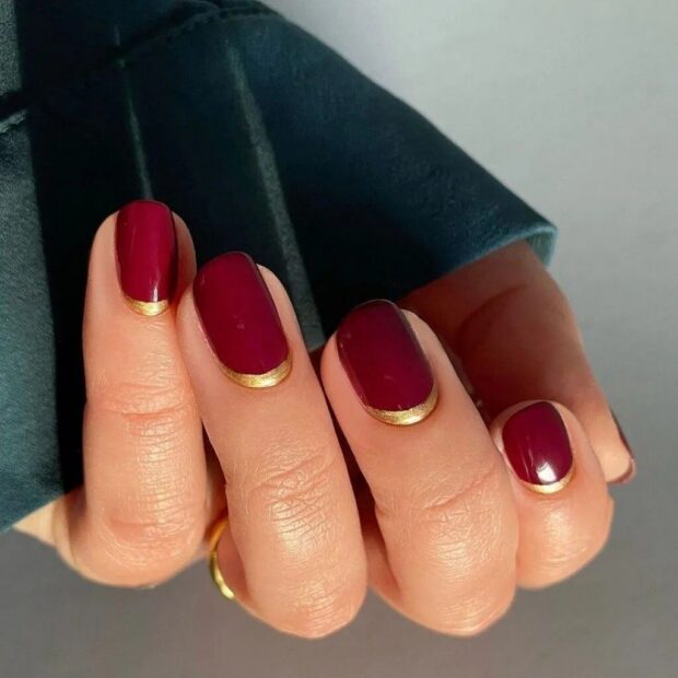 Unhas decoradas vermelho com dourado: 8 inspirações para o Natal unhas decoradas vermelho com dourado