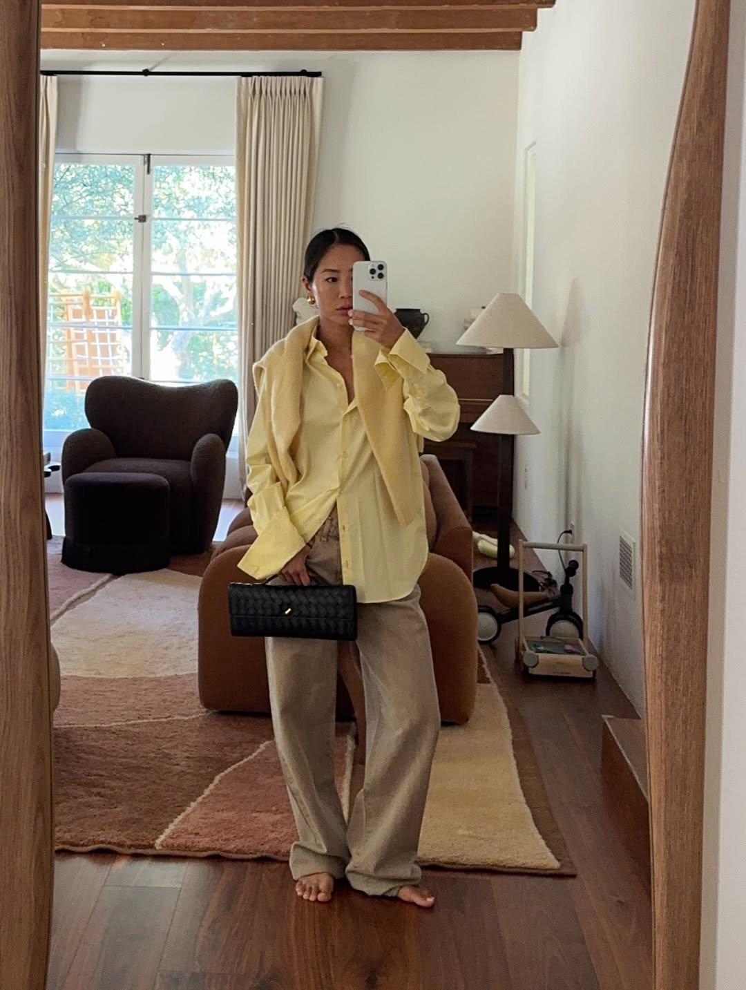 looks com calça bege