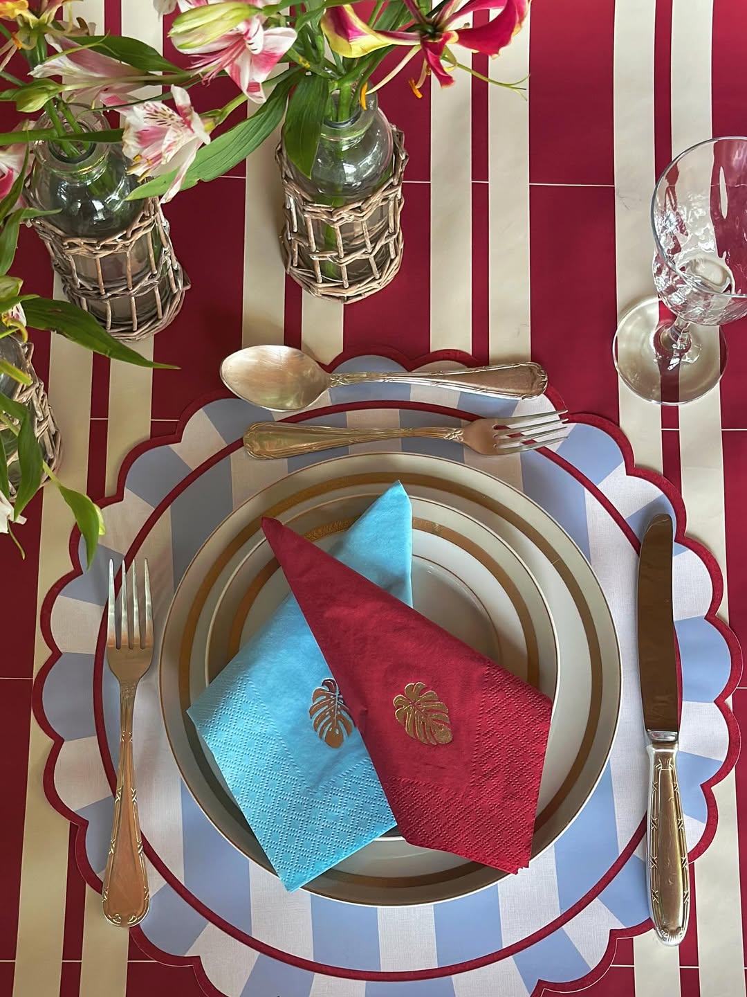 decoracao natalina SaveClip.App 582063721 18541717189061701 1951318382178904425 n