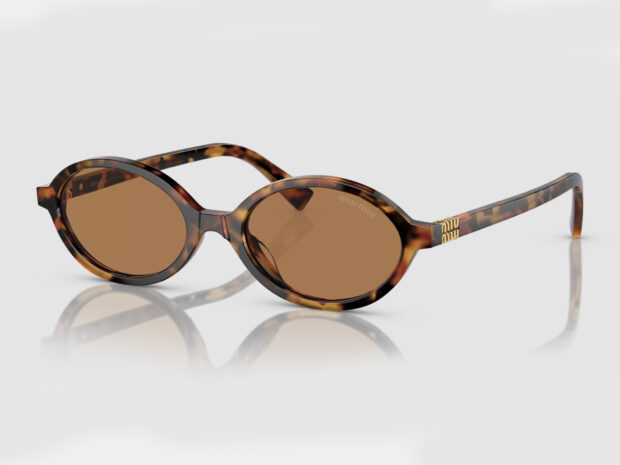 5 looks com biquíni para usar dentro e fora da praia looks com biquini dez9 Miu Miu