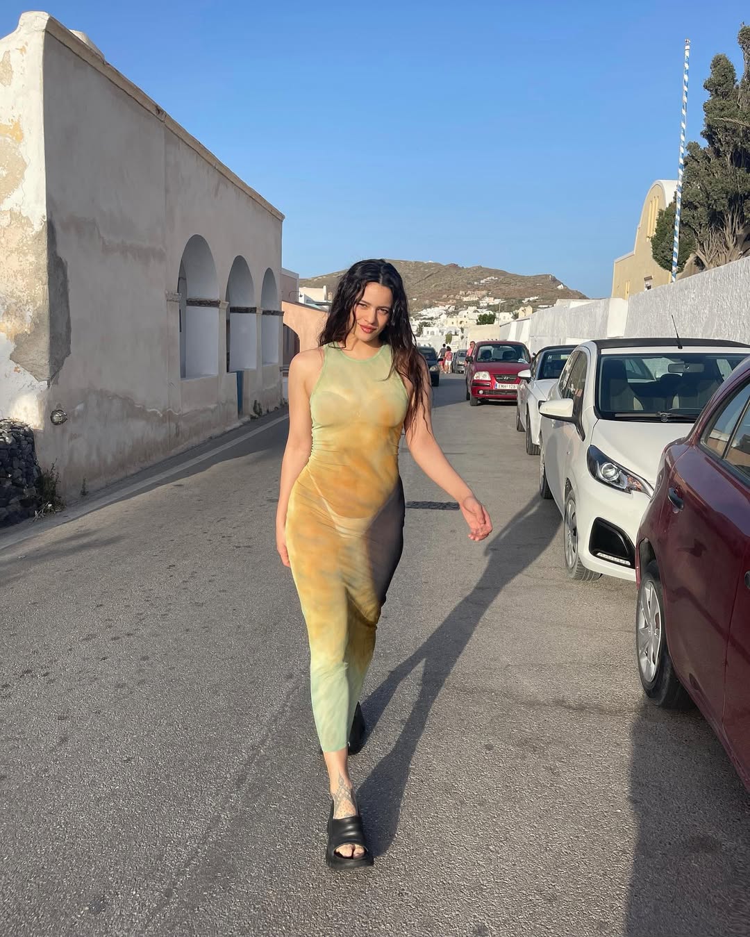 looks da rosalía para repetir no verão