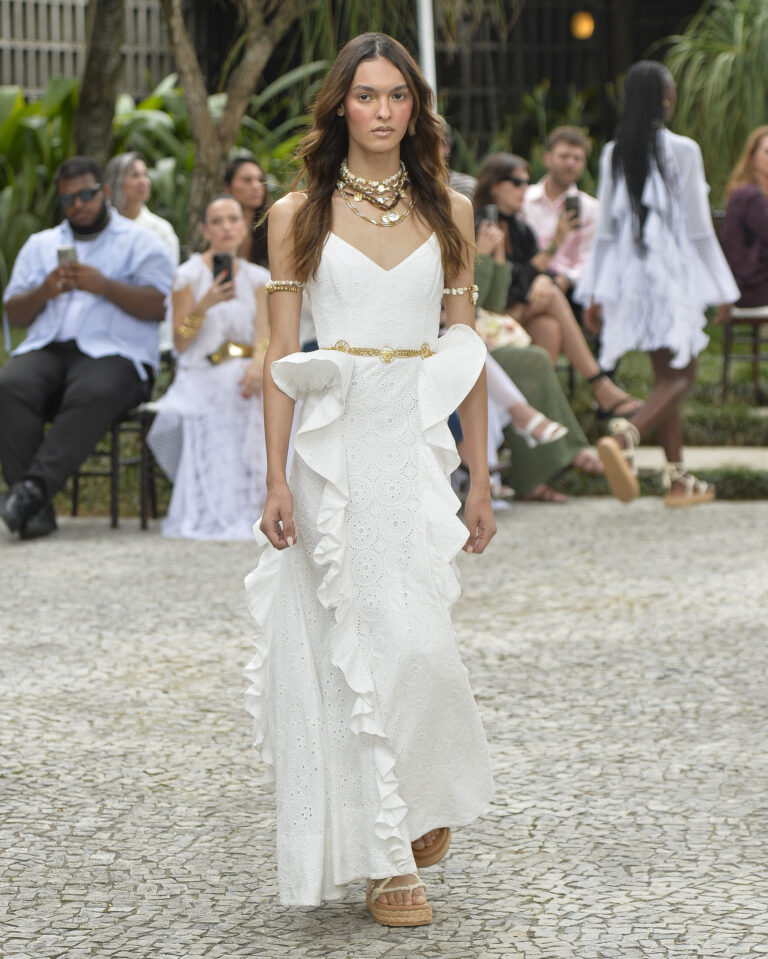 A collab de Helô Rocha para Riachuelo rchloHeloRocha 022